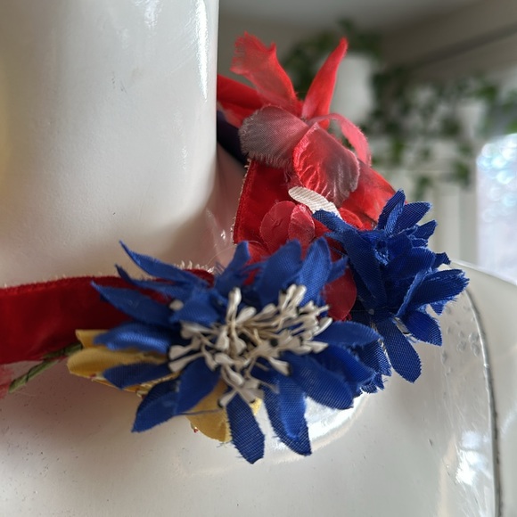 Vintage original Traditional Flower Ukrainian Headband, Folk Head Attire, Vinok - Picture 6 of 10